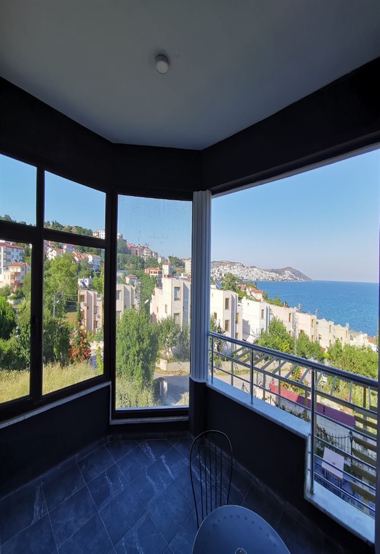 Deluxe Aile Odası Deniz Manzaralı 